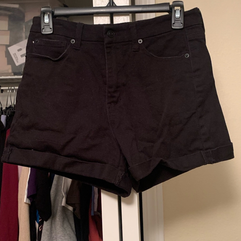 Juniors No Boundaries Black Denim Shorts